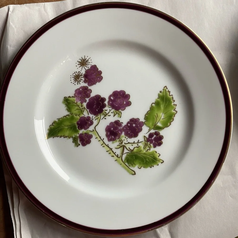 Crate&Barrel dessert plates Appetizer Party dinner hostess gift set 4
